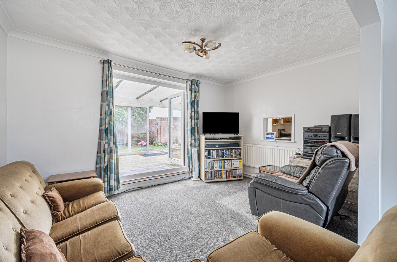 Cyprus Road, Titchfield Common, Hampshire, PO14 - Charters