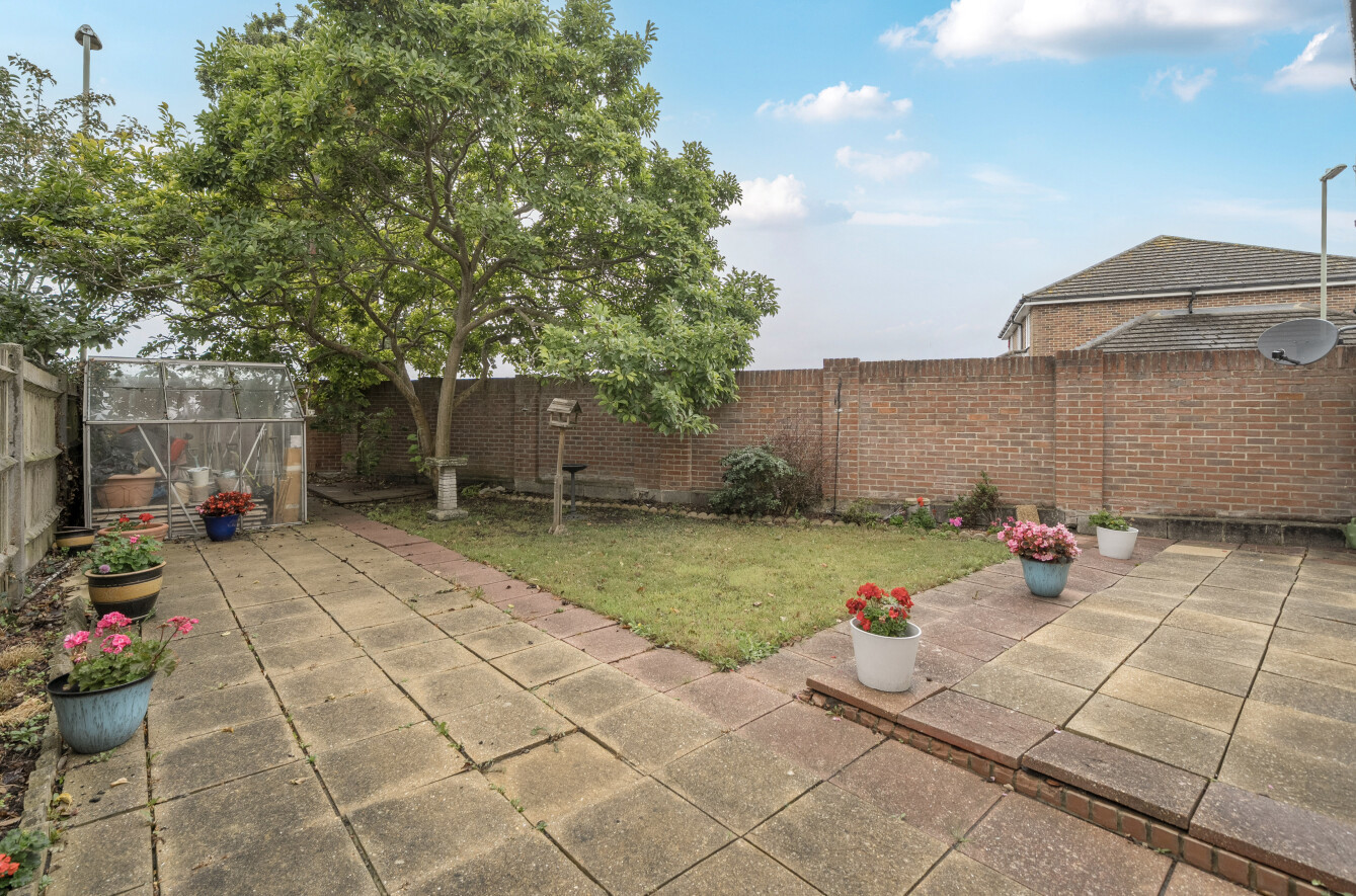 Cyprus Road, Titchfield Common, Hampshire, PO14 - Charters
