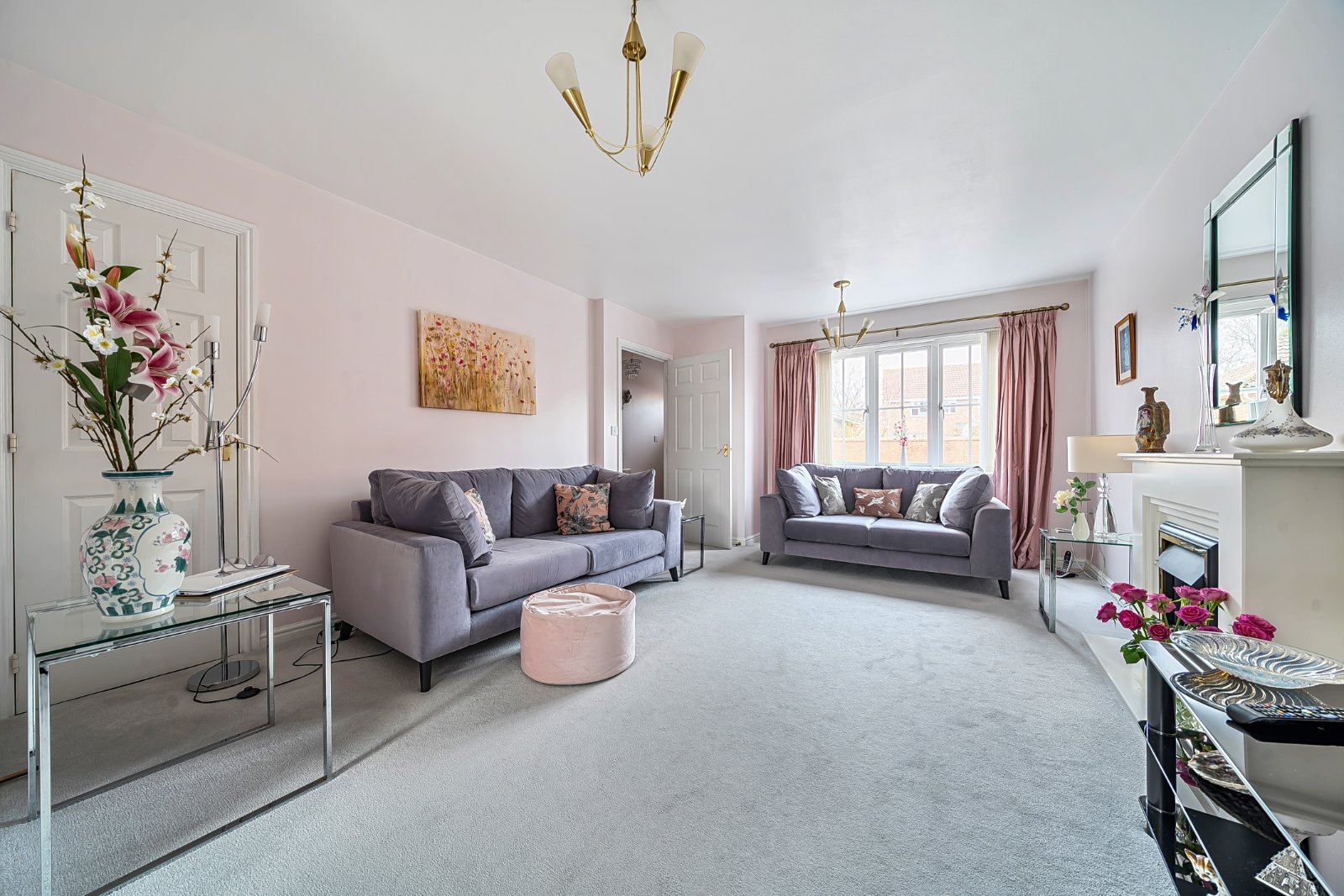 Little Fox Drive, Park Gate, Southampton, Hampshire, SO31 - Charters