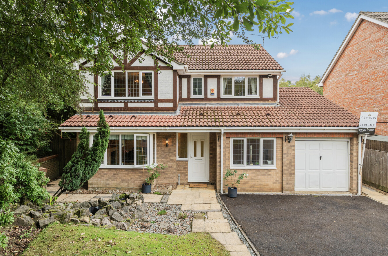 Camargue Close, Whiteley, Hampshire, PO15