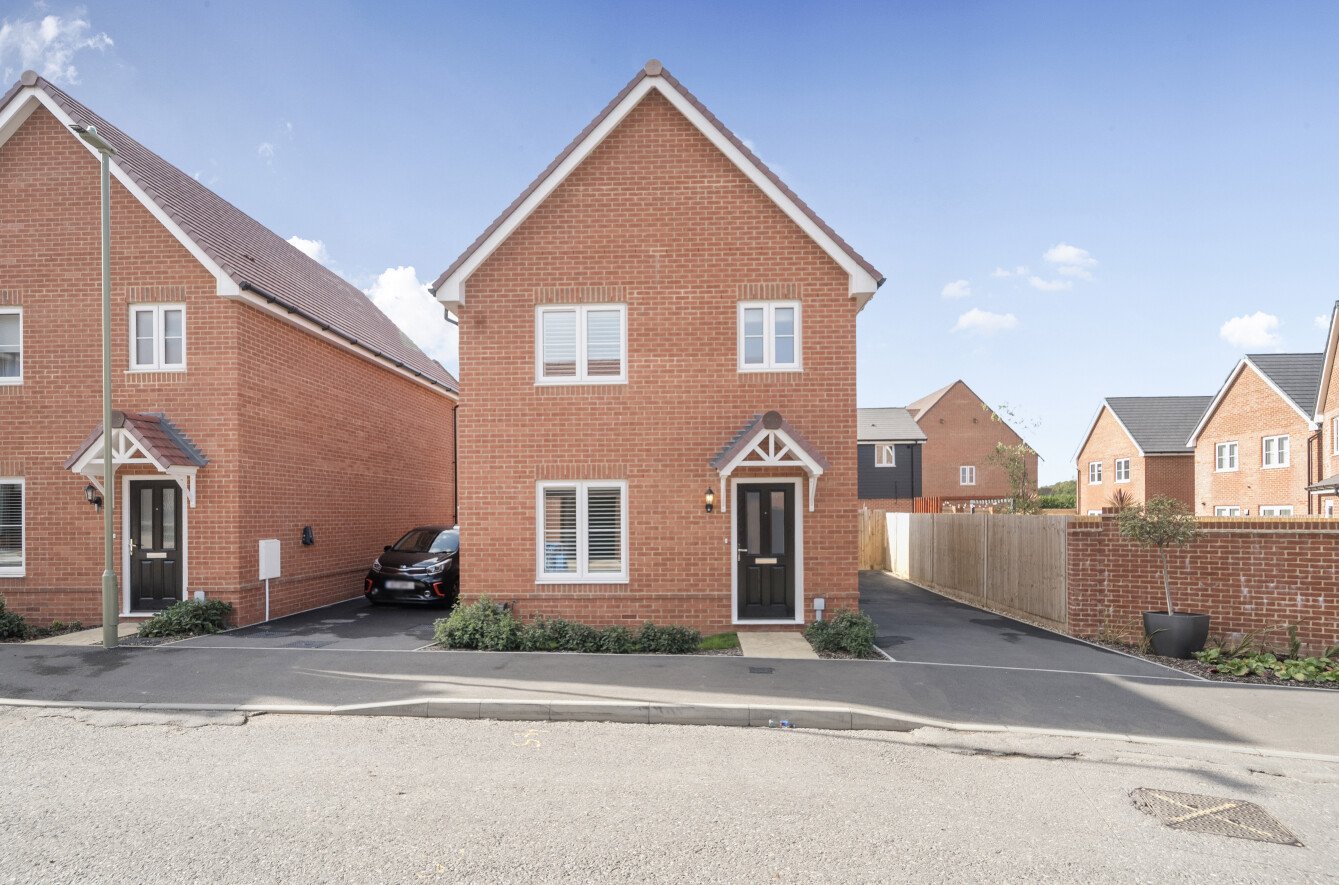 Seaford Road, Warsash, Hampshire, SO31