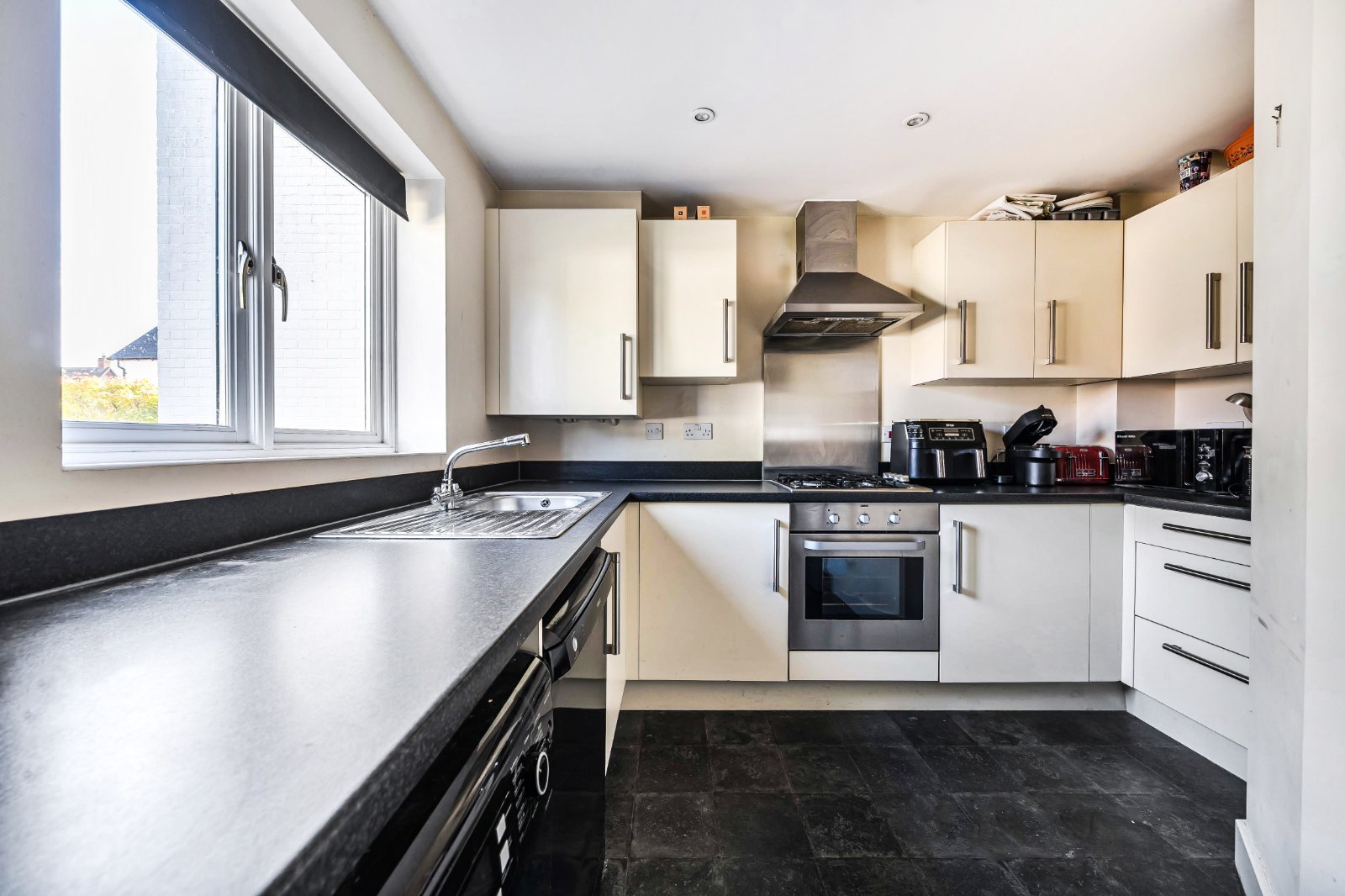 Camellia Way, Whiteley, Hampshire, PO15