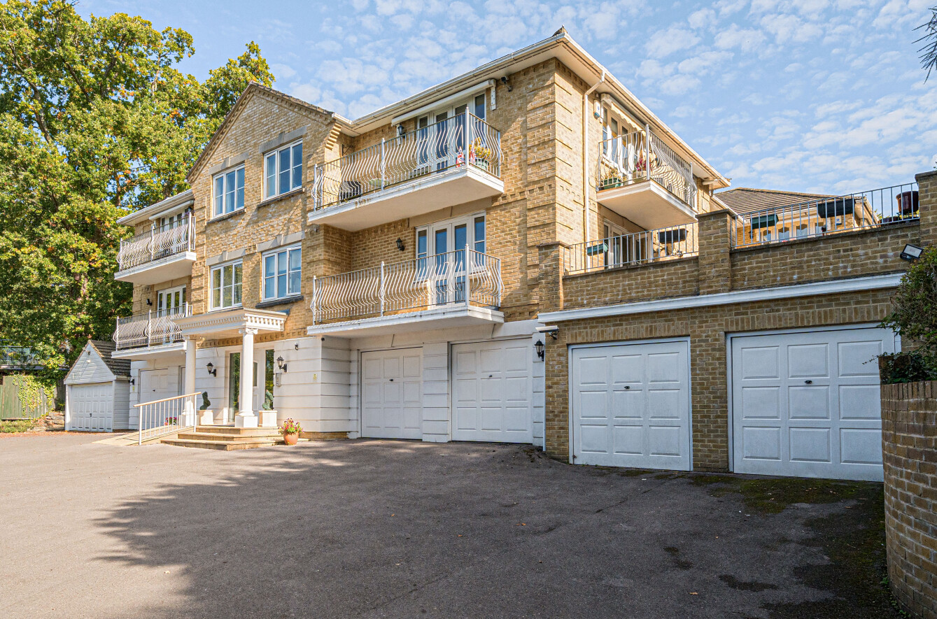 School Road, Bursledon, Southampton, Hampshire, SO31