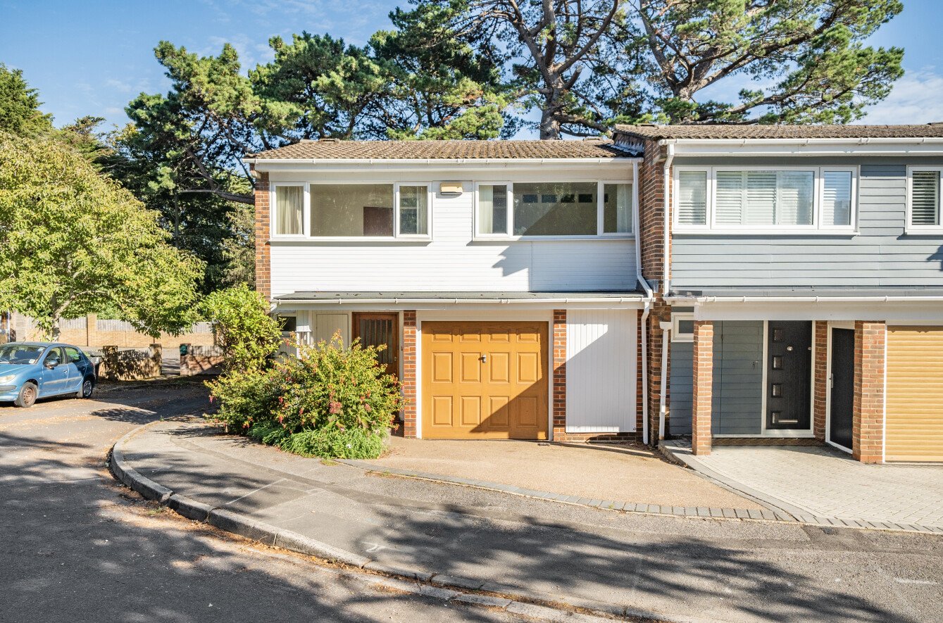 Cerdic Mews, Hamble, Hampshire, SO31