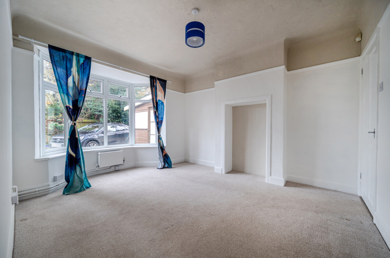 Brookside Drive, Sarisbury Green, Southampton, Hampshire, SO31 Brookside Drive, Sarisbury Green, Southampton, Hampshire, SO31 - Charters