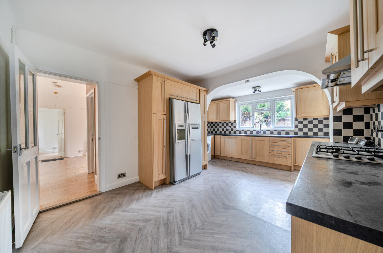 Brookside Drive, Sarisbury Green, Southampton, Hampshire, SO31 Brookside Drive, Sarisbury Green, Southampton, Hampshire, SO31 - Charters