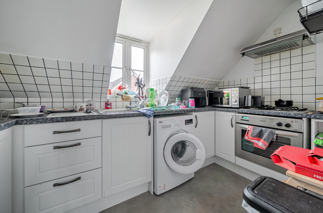 Station Road, Park Gate, Southampton, Hampshire, SO31 Station Road, Park Gate, Southampton, Hampshire, SO31 - Charters