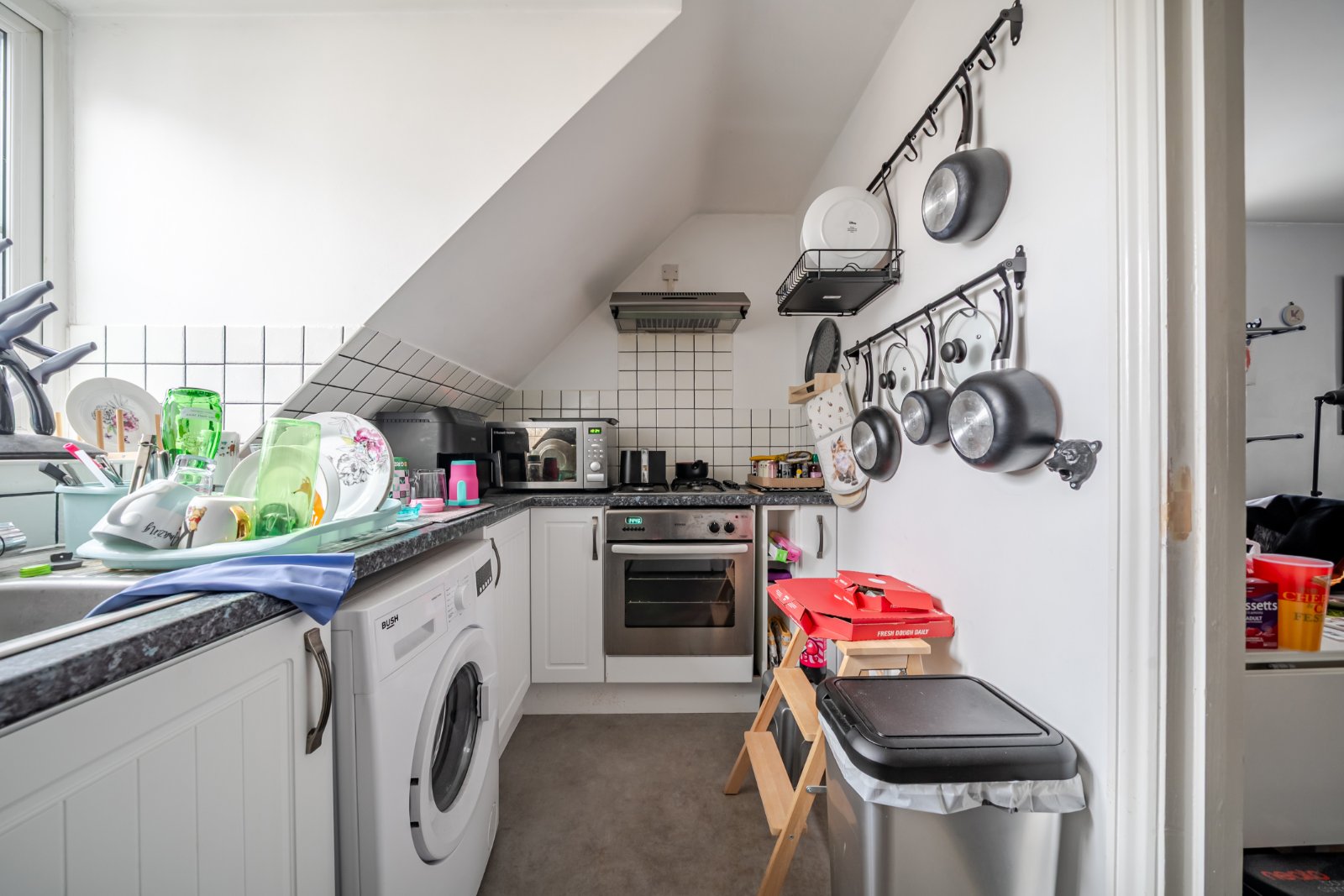 Station Road, Park Gate, Southampton, Hampshire, SO31 - Charters