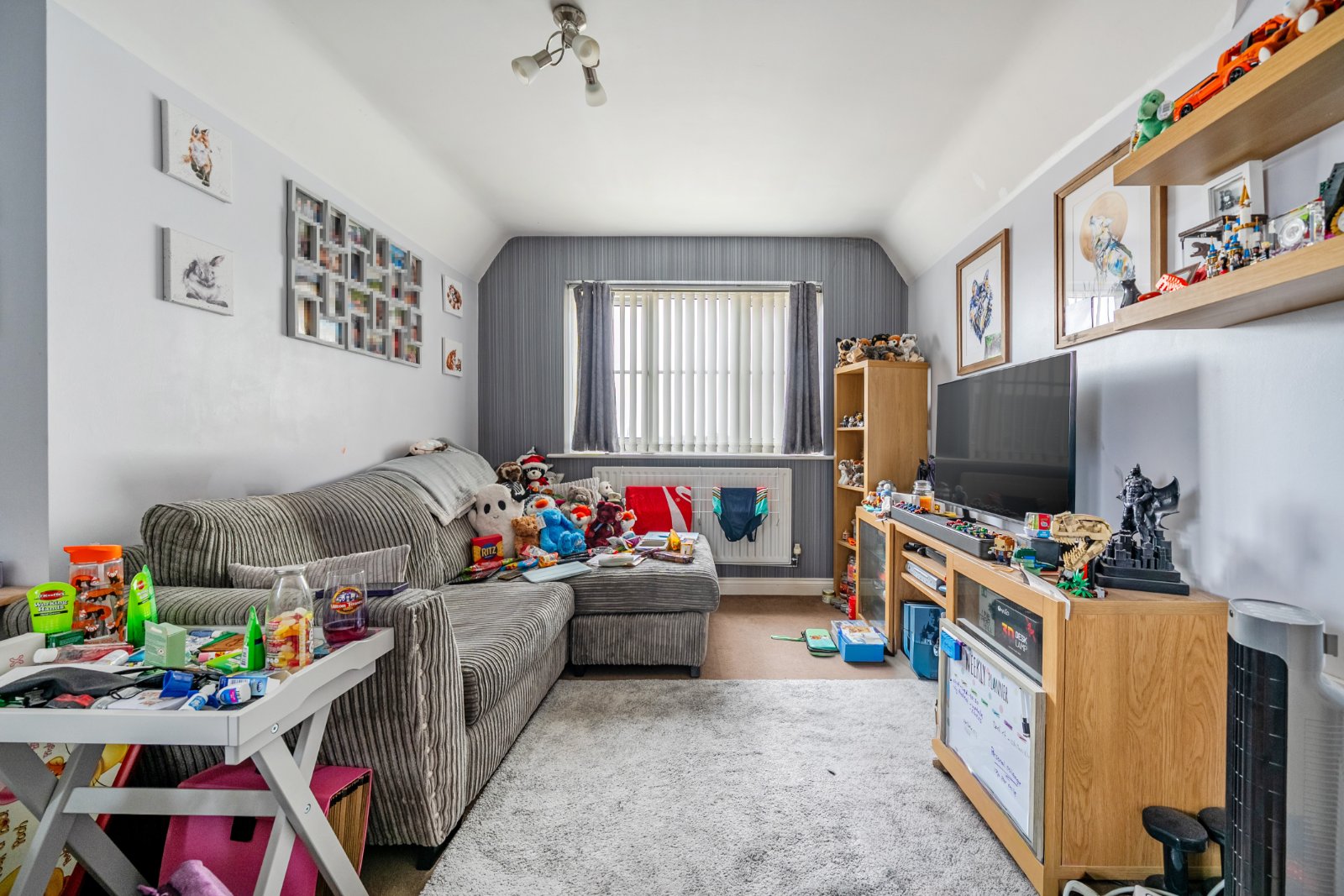 Station Road, Park Gate, Southampton, Hampshire, SO31 - Charters