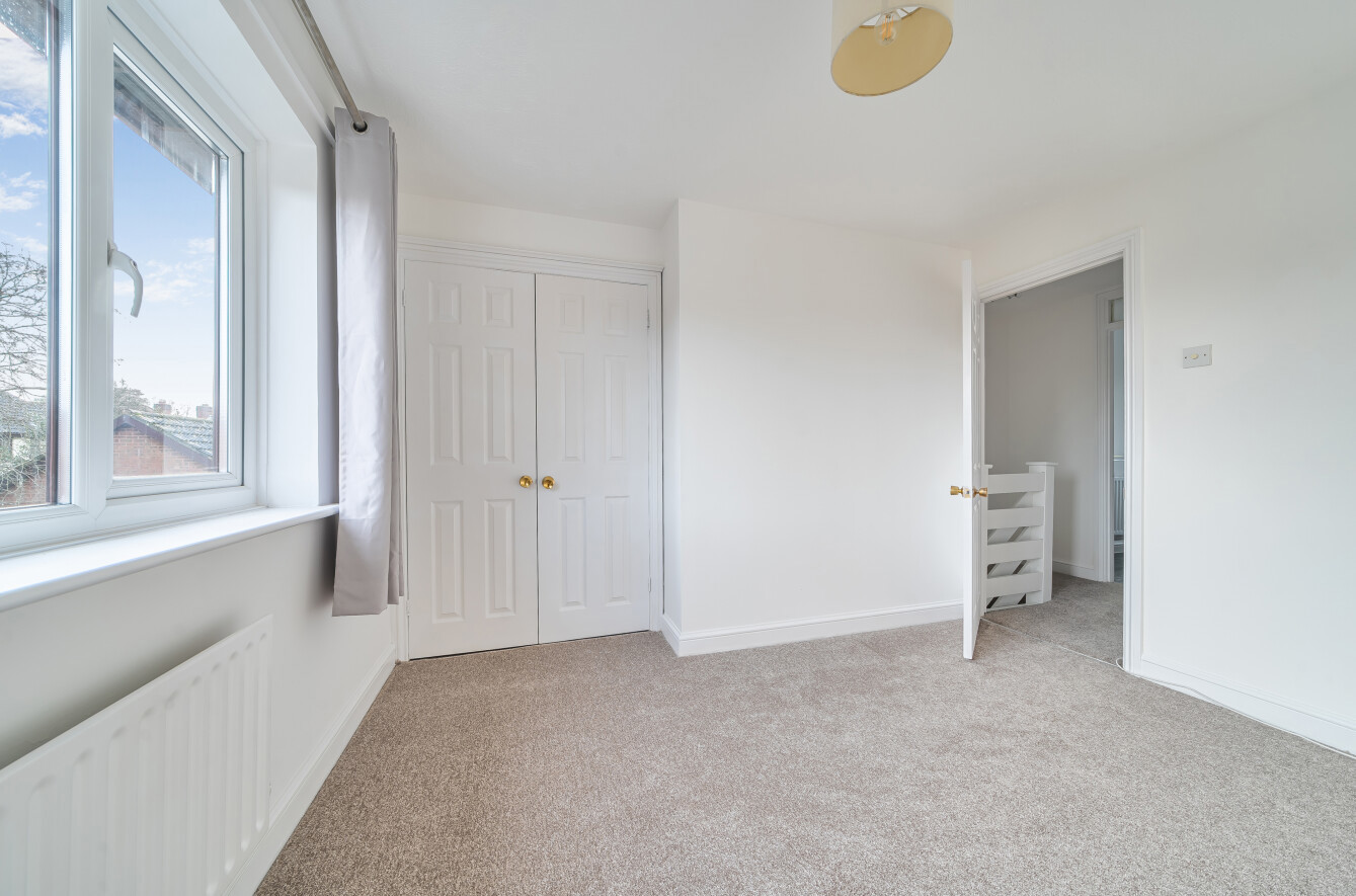 Lambourne Drive, Locks Heath, Southampton, Hampshire, SO31