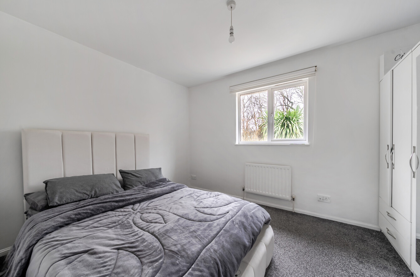 Arabian Gardens, Whiteley, Fareham, Hampshire, PO15