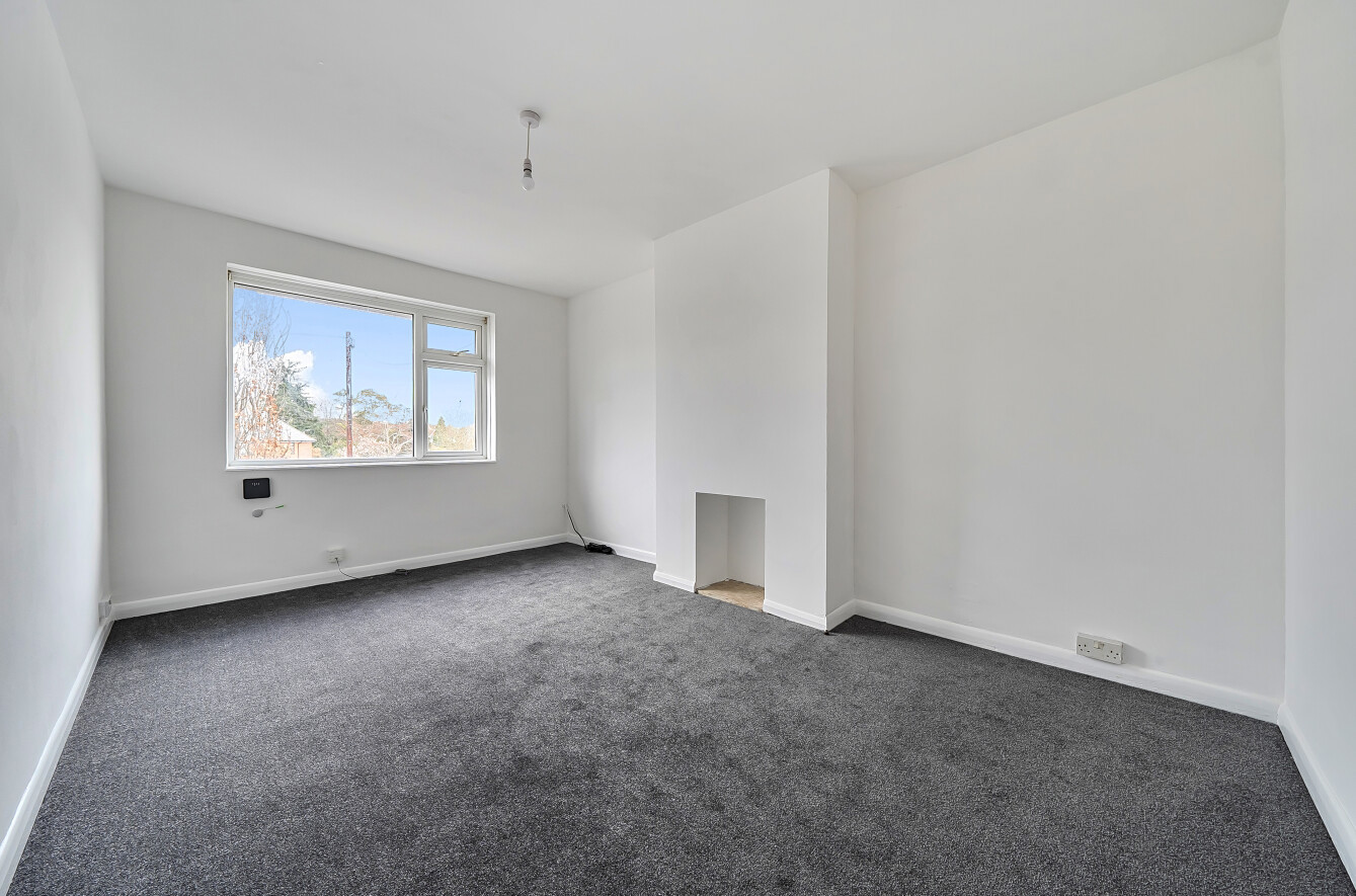 Coronation Parade, Hamble, Southampton, Hampshire, SO31 - Charters