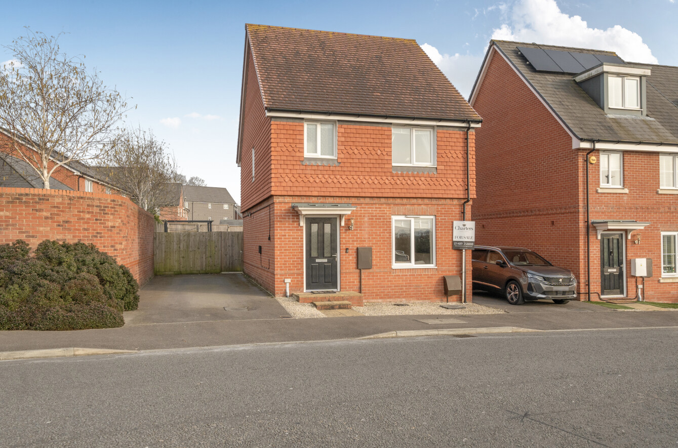Le Marechal Avenue, Bursledon, Southampton, Hampshire, SO31