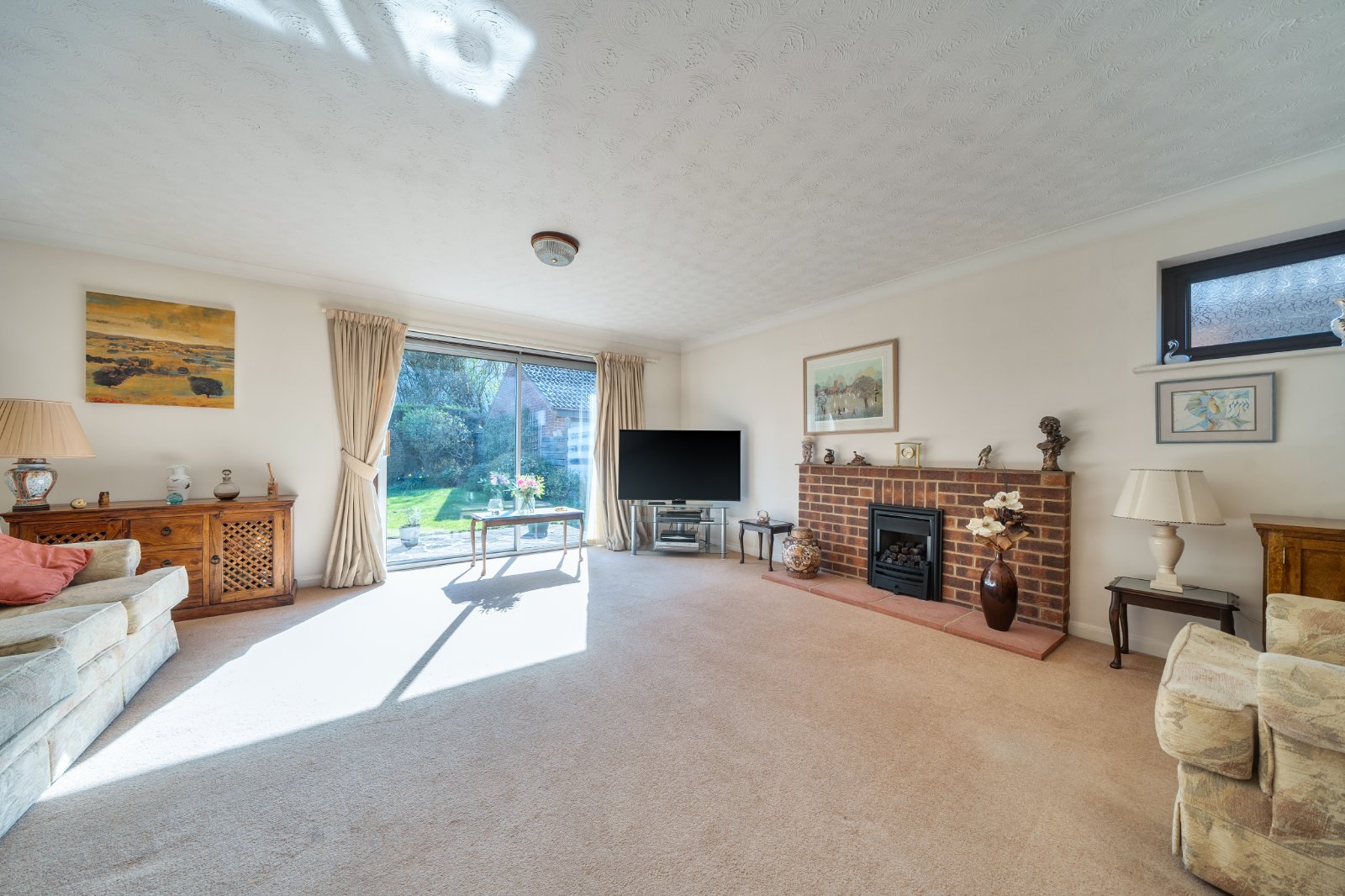 St. Leonards Close, Fareham, Hampshire, PO15