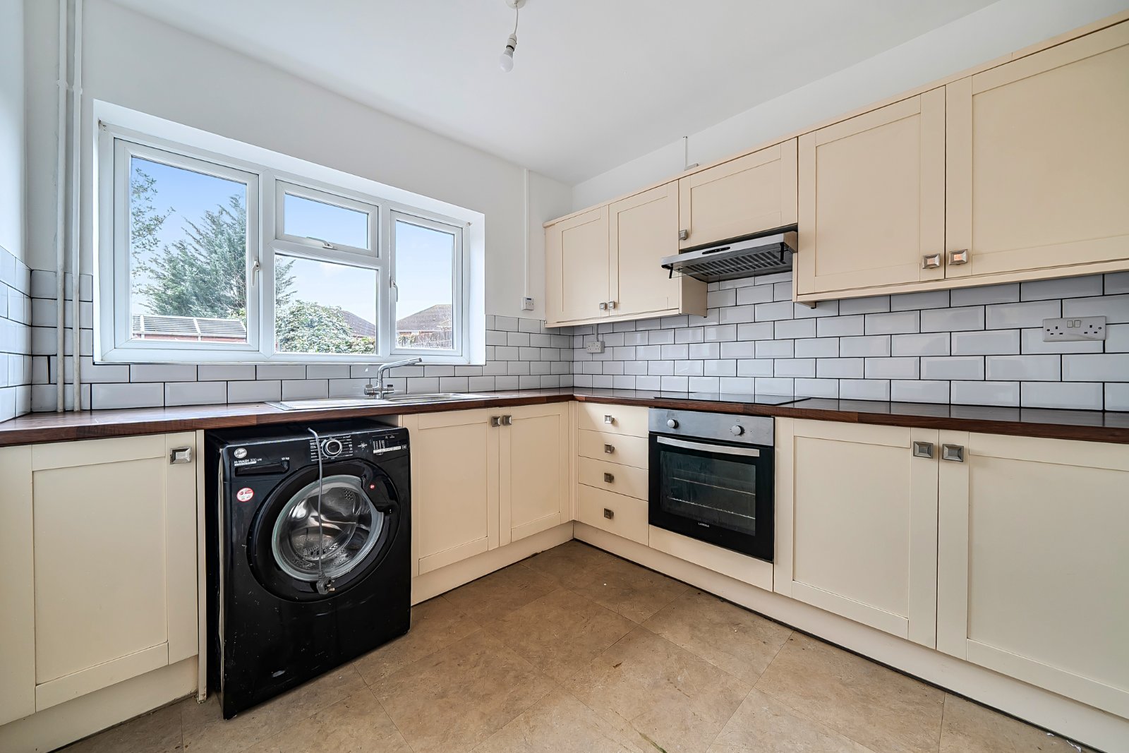 Coronation Parade, Hamble, Southampton, Hampshire, SO31 - Charters