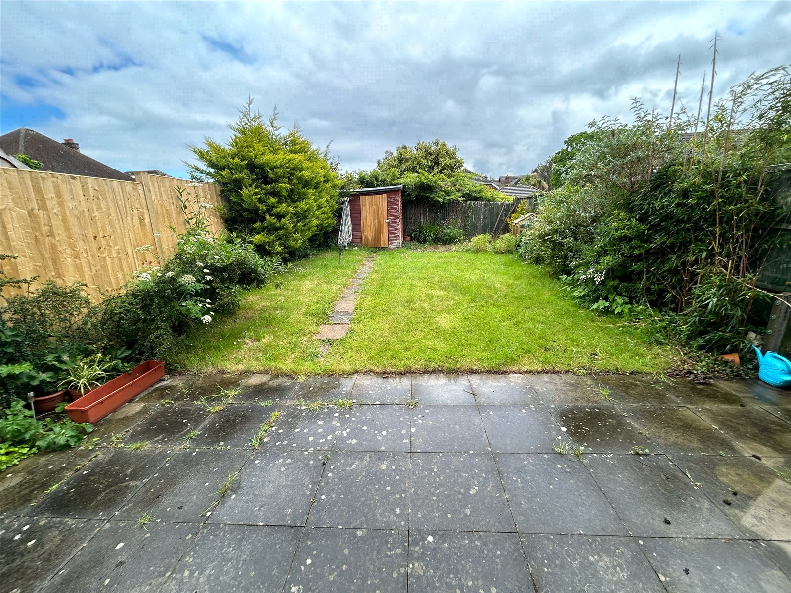 Mallards Road, Bursledon, Southampton, Hampshire, SO31 - Charters