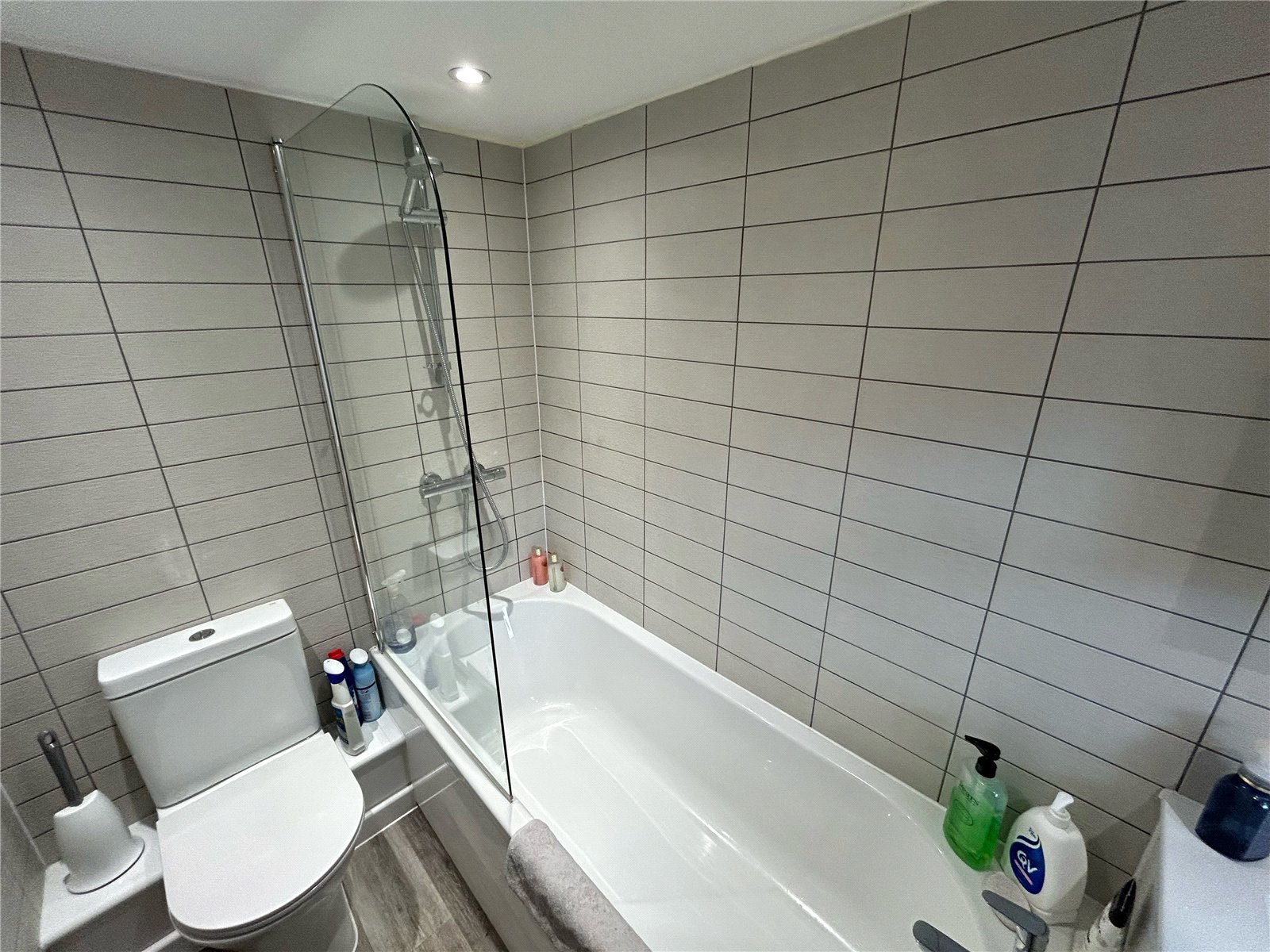 High Street, Hamble, Southampton, Hampshire, SO31