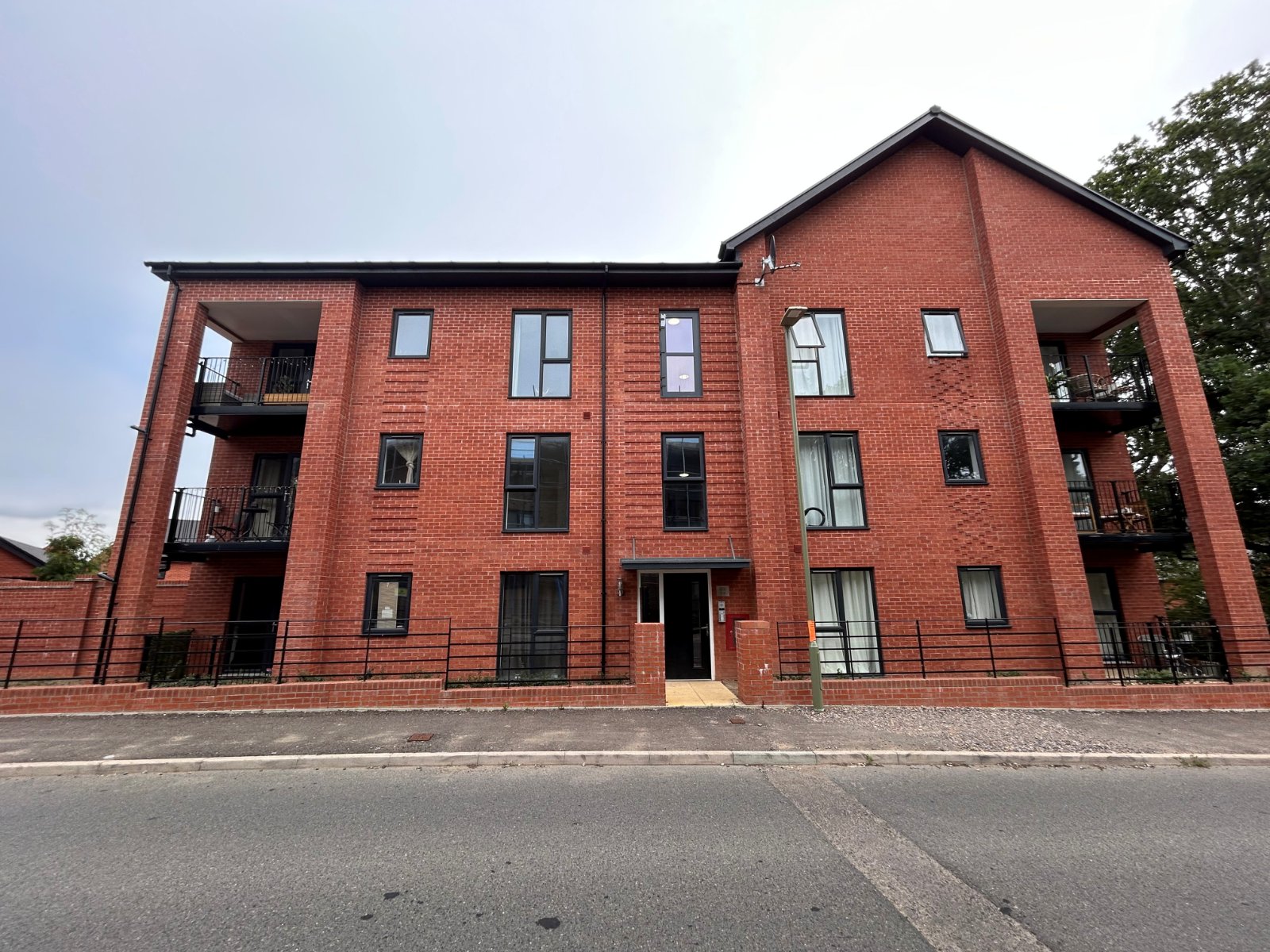 Stonyfield Road, Whiteley, Fareham, Hampshire, PO15 - Charters