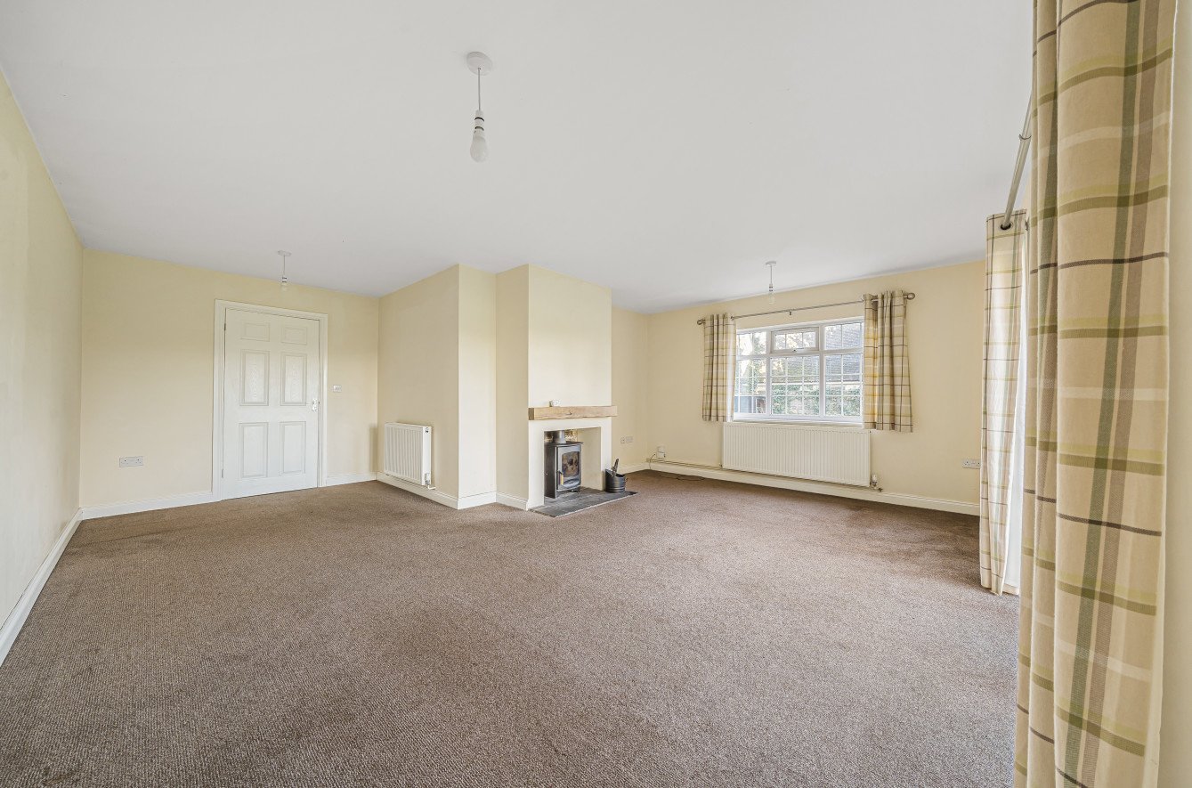 Common Lane, Titchfield, Fareham, Hampshire, PO14 - Charters