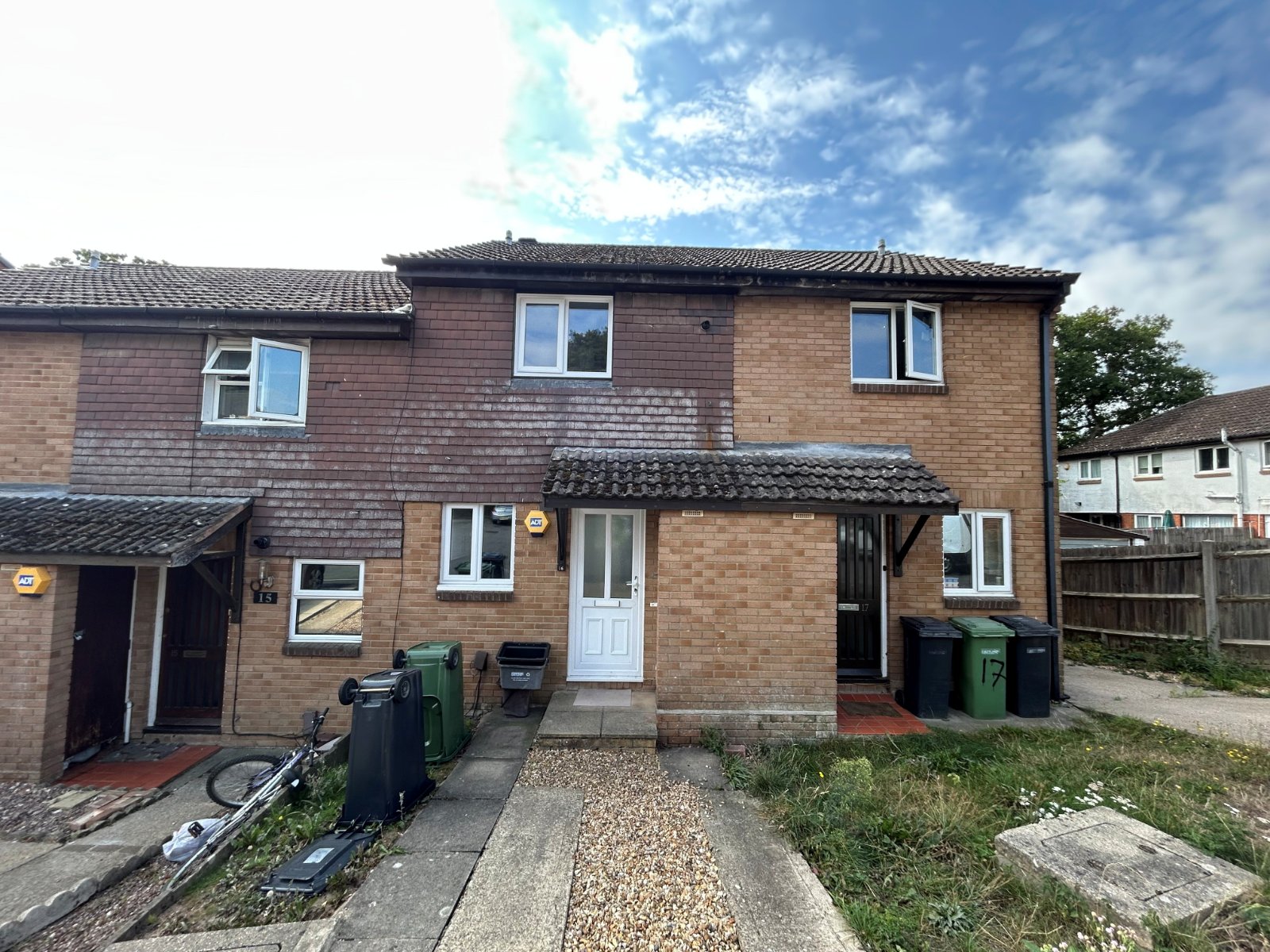Humber Gardens, Bursledon, Southampton, Hampshire, SO31 - Charters