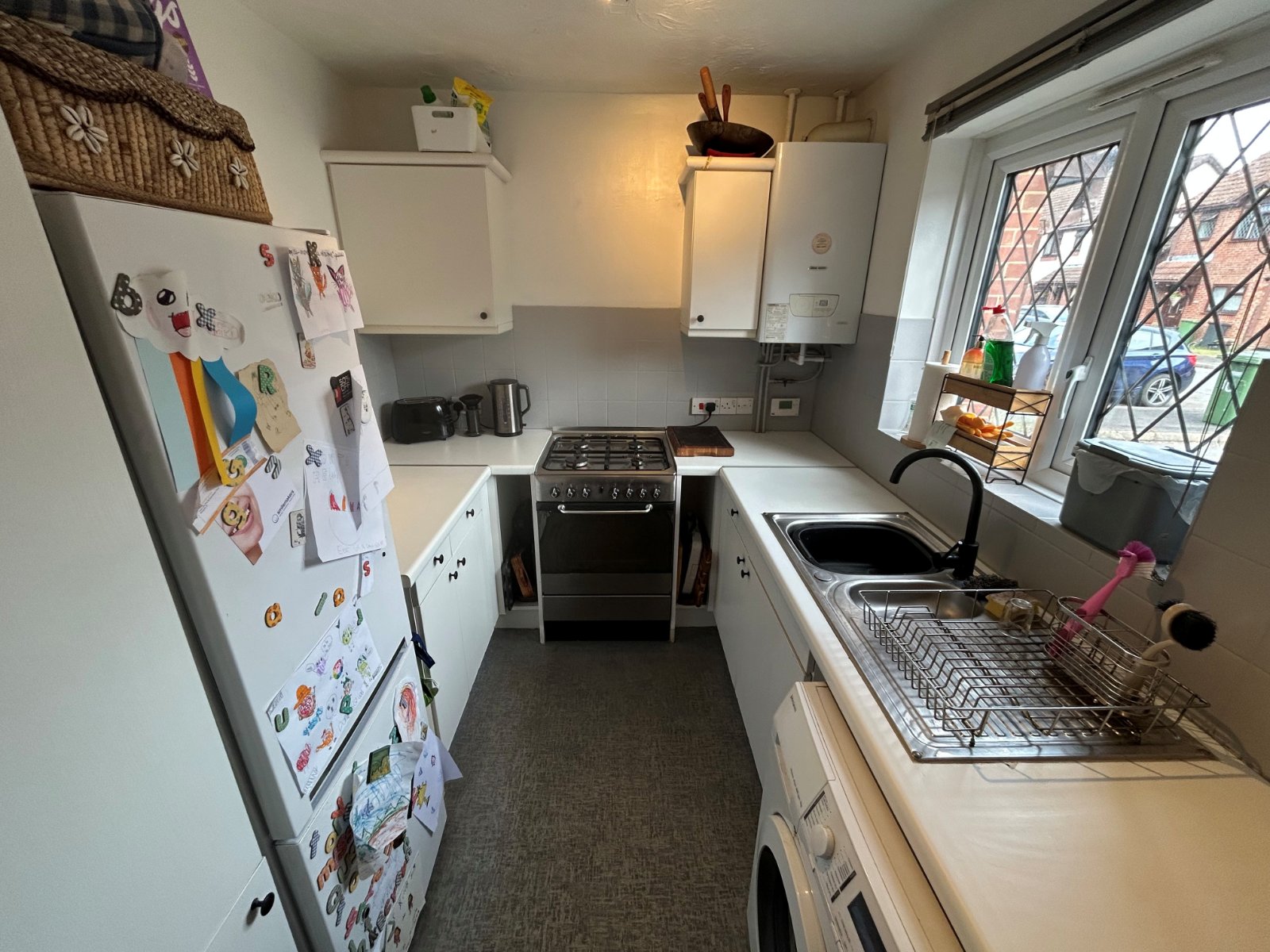 St. Lawrence Close, Hedge End, Southampton, Hampshire, SO30 - Charters