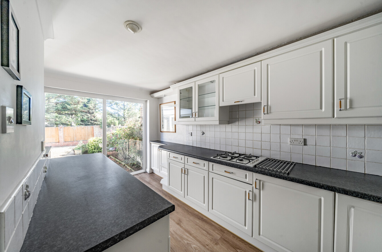 Cerdic Mews, Hamble, Hampshire, SO31 - Charters