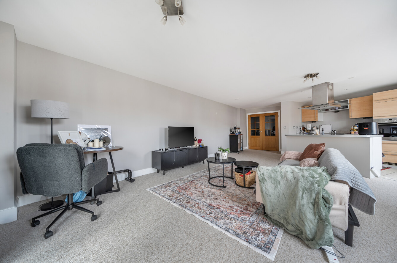 The Canalside, Gunwharf Quays, Portsmouth, Hampshire, PO1 - Charters