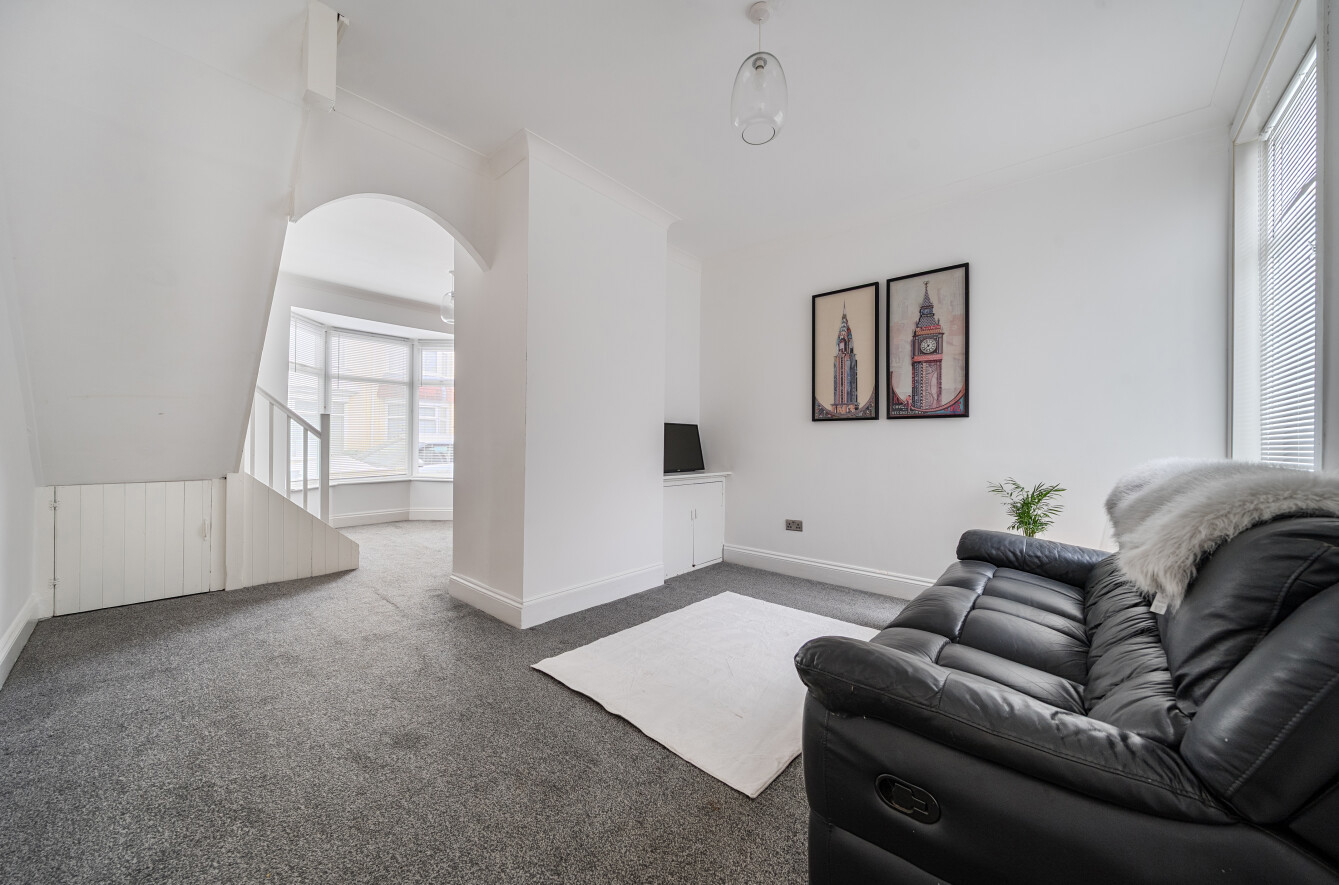 Cressy Road, Portsmouth, Hampshire, PO2 Cressy Road, Portsmouth, Hampshire, PO2 - Charters