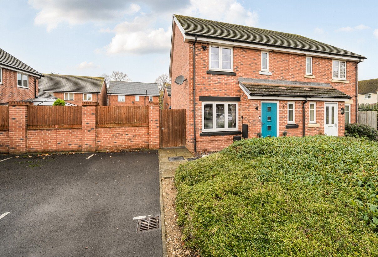 Hirst Road, Drayton, Portsmouth, Hampshire, PO6