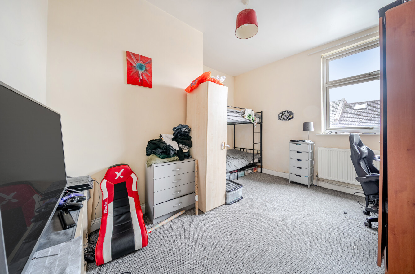 Twyford Avenue, Portsmouth, Hampshire, PO2 - Charters