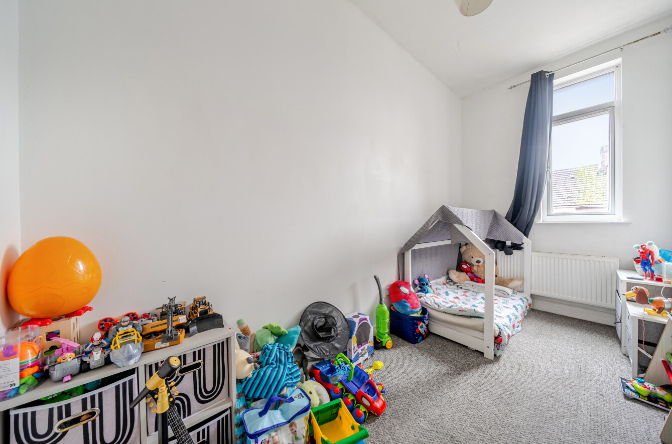 Twyford Avenue, Portsmouth, Hampshire, PO2 - Charters