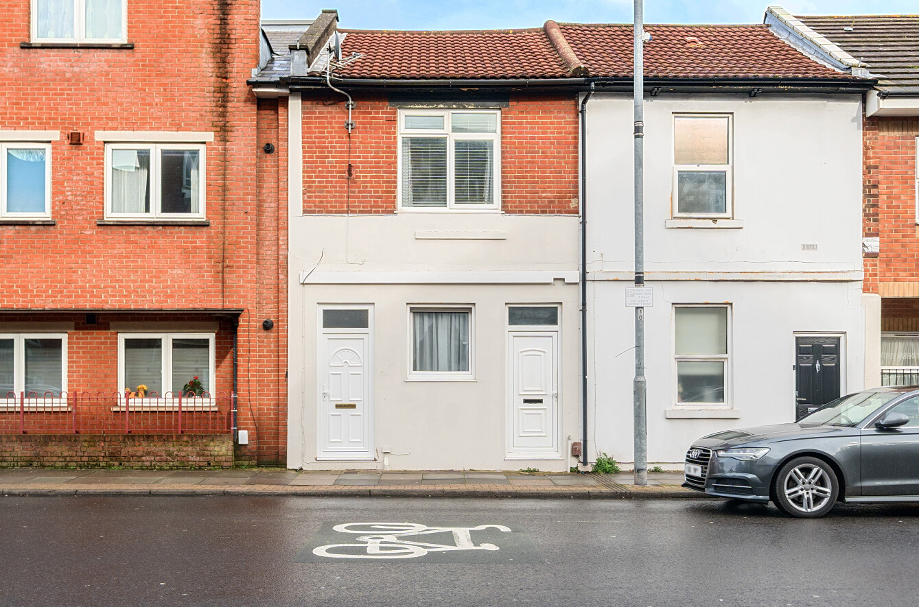 Kingston Road, Portsmouth, Hampshire, PO2