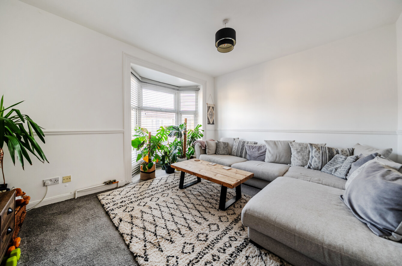 New Road, Portsmouth, Hampshire, PO2 - Charters