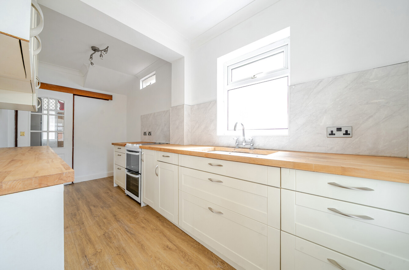 Allcot Road, Portsmouth, Hampshire, PO3 - Charters