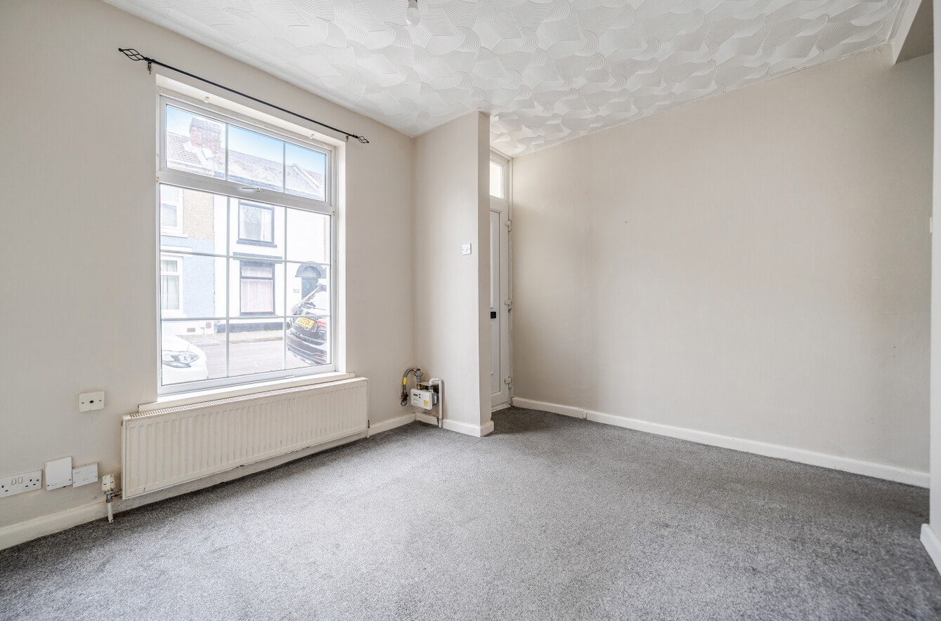 Kassassin Street, Southsea, Hampshire, PO4 - Charters