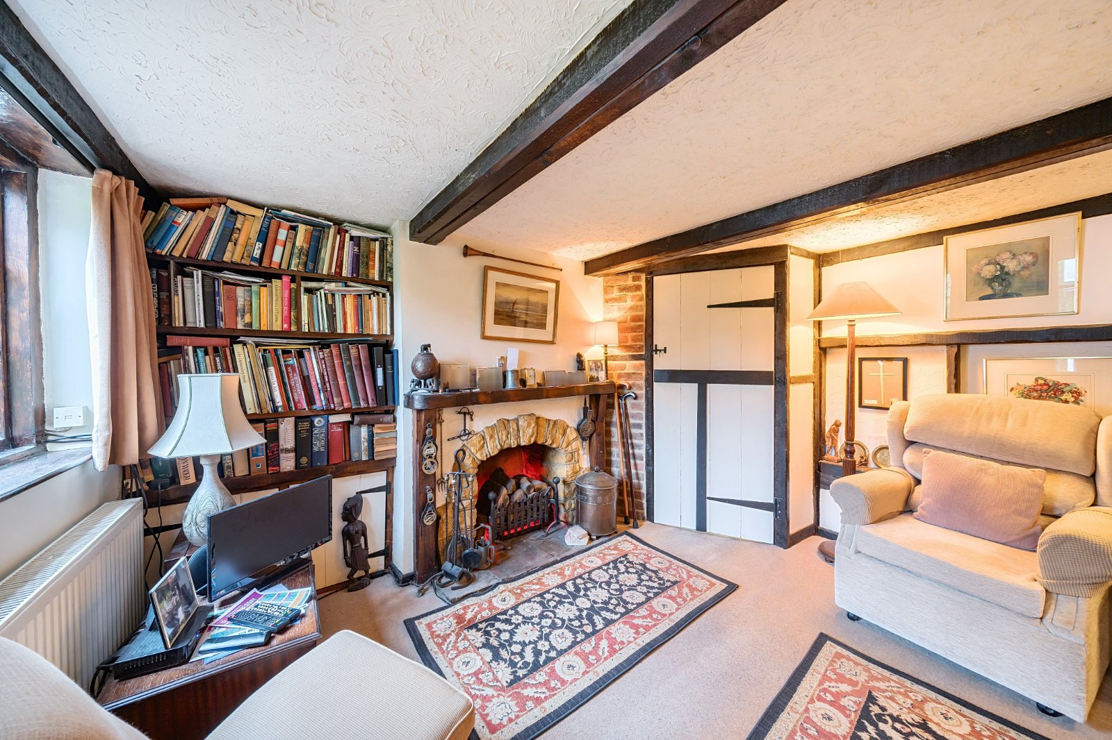 Arford Road, Nr.Headley, Bordon, GU35 - Charters