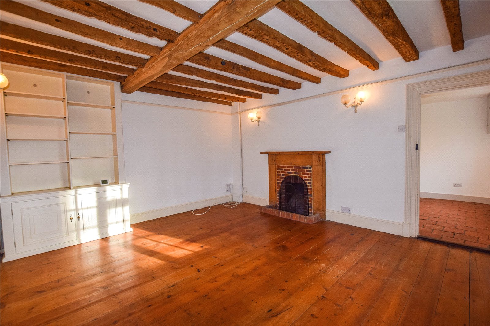 Isington Road, Isington, Alton, Hampshire, GU34 - Charters