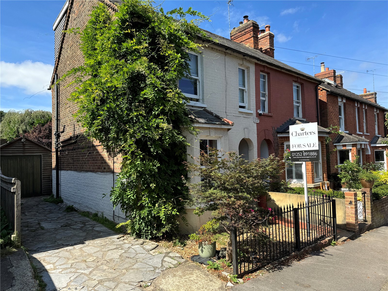 St. Georges Road, Farnham, Surrey, GU9