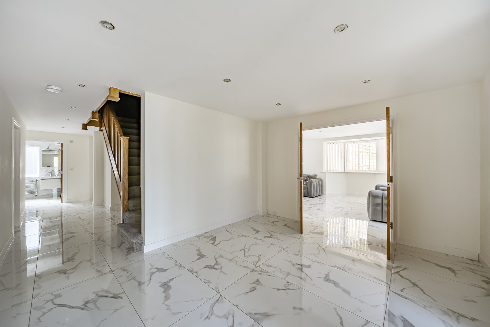 Seale Lane, Seale, Farnham, Surrey, GU10