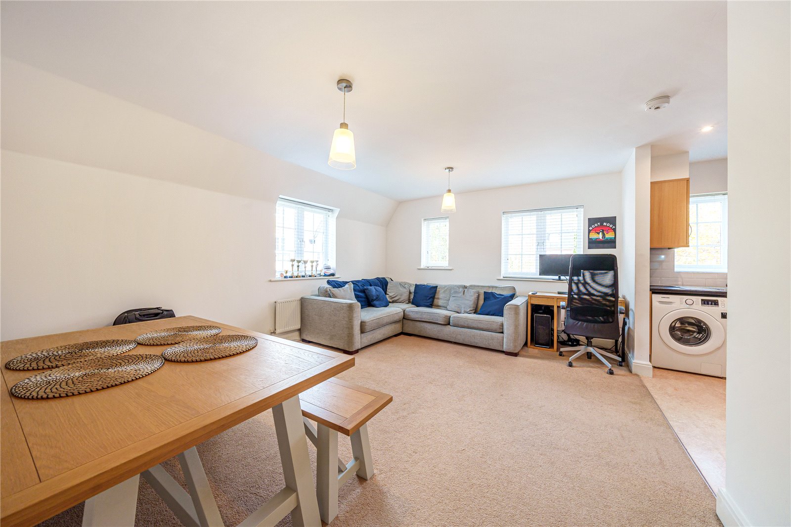 Warren Close, Farnham, Surrey, GU9 - Charters