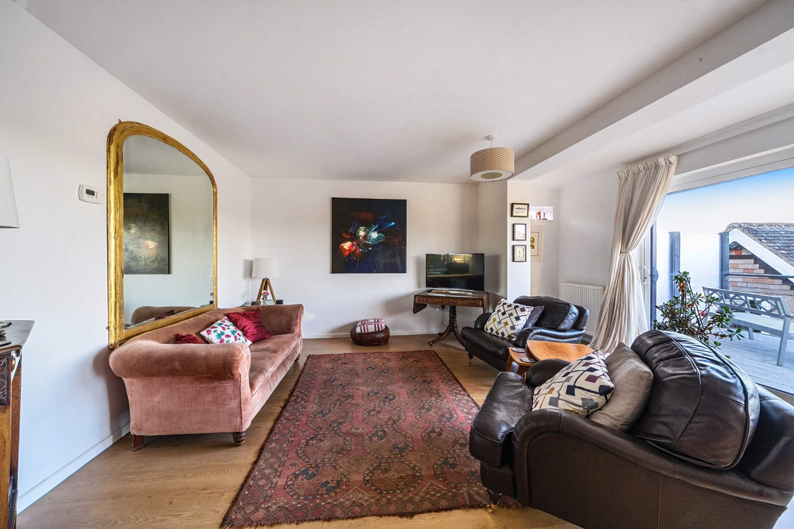 Hillary Road, Farnham, Surrey, GU9