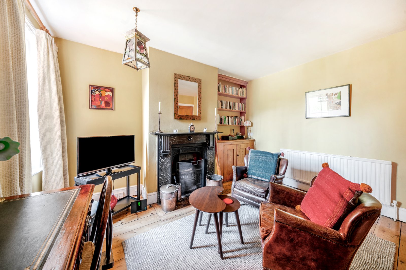 Upper Hale Road, Farnham, Surrey, GU9 - Charters