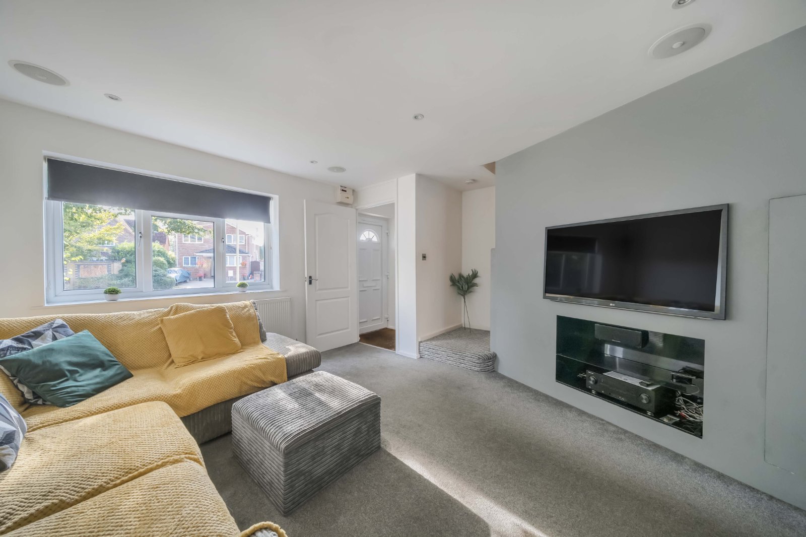 Hawley Lane, Farnborough, Hampshire, GU14 - Charters