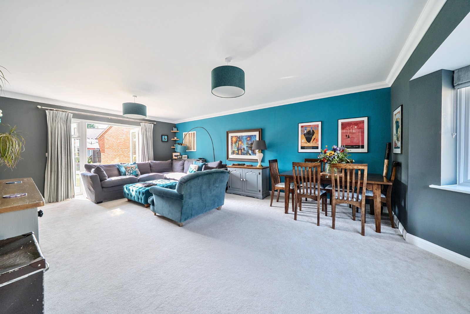 Gardenia Drive, Wrecclesham, Farnham, Surrey, GU10