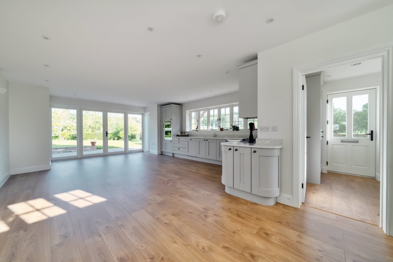The Street, Dockenfield, Farnham, Surrey, GU10