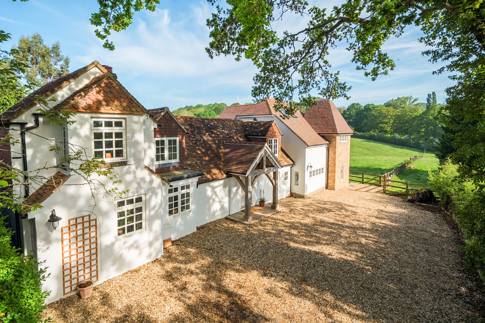 The Street, Dockenfield, Farnham, Surrey, GU10