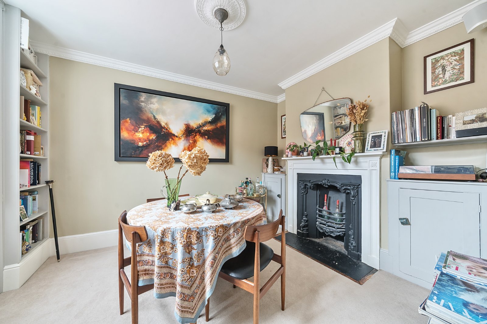 Castle Street, Farnham, Surrey, GU9