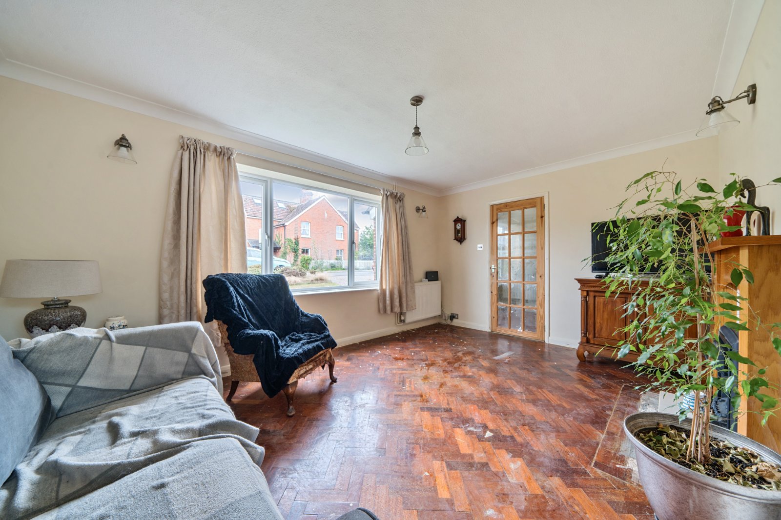 Copse Way, Wrecclesham, Farnham, Surrey, GU10 - Charters