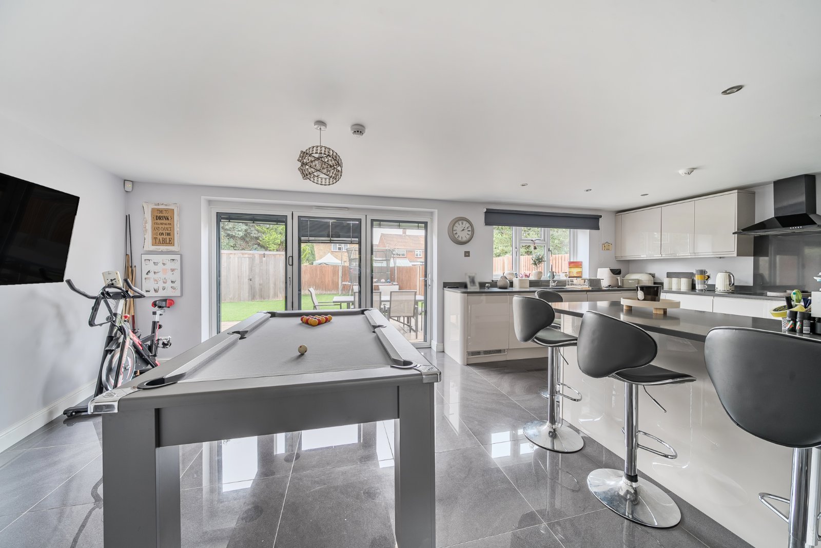 Ryle Road, Farnham, Surrey, GU9 - Charters