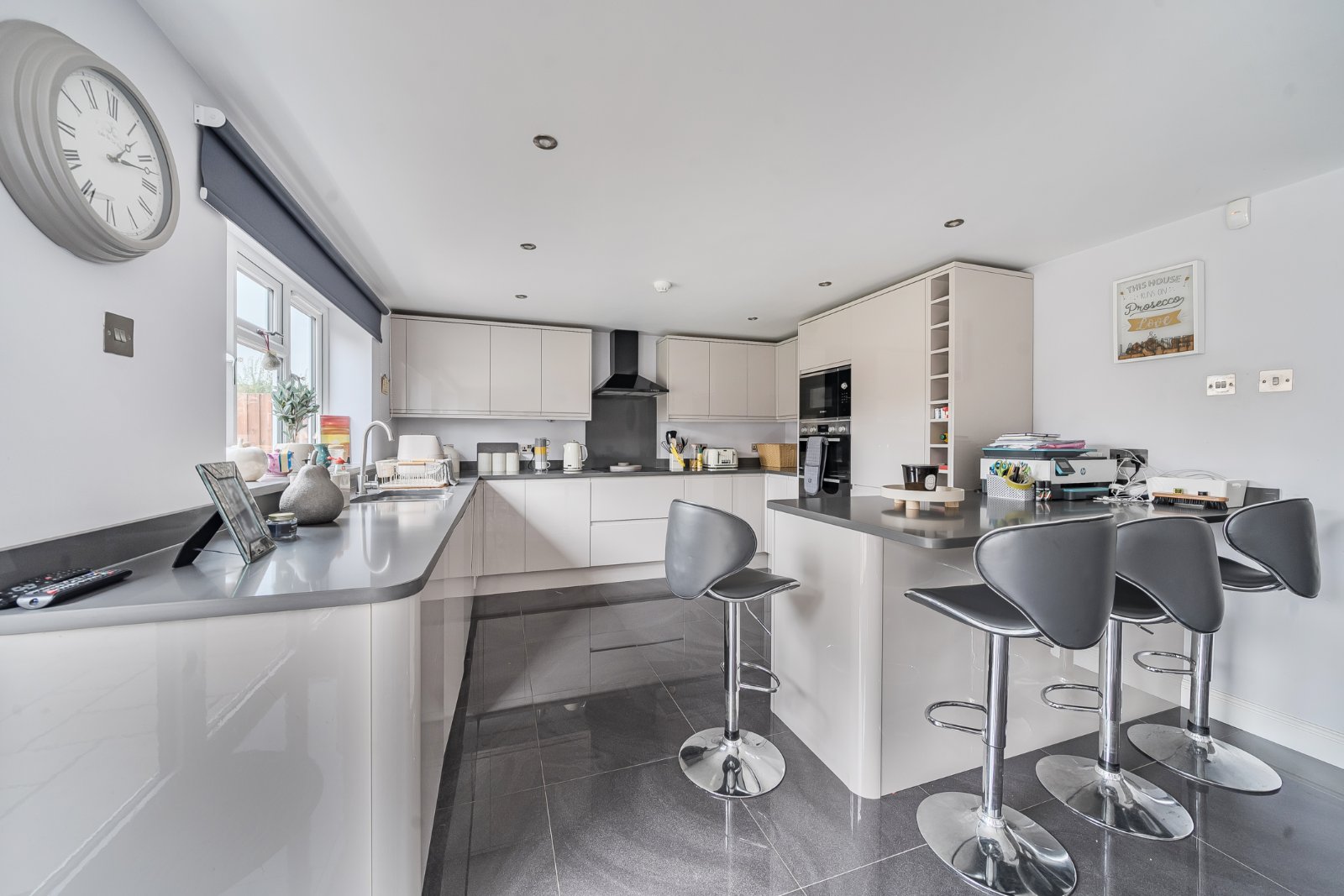 Ryle Road, Farnham, Surrey, GU9 - Charters